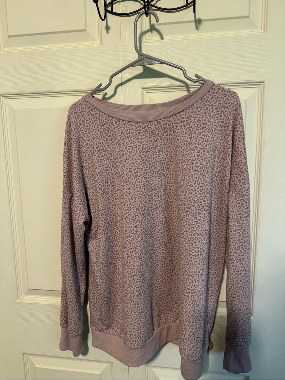 Mondetta Mauve Leopard-Print Pullover Sweatshirt